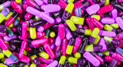 Un nuevo estudio de investigadores del IMIM ayudará a diseñar fármacos más seguros. Imagen de Joshua Coleman a Unsplash.