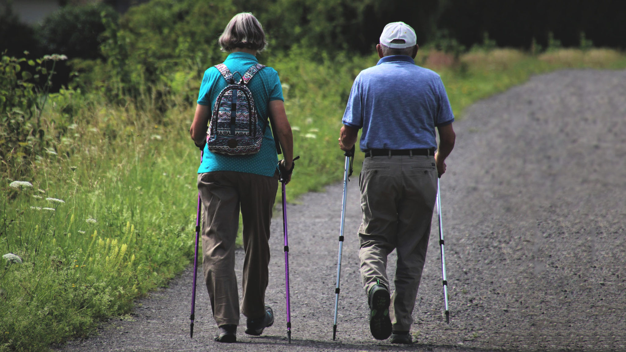 Two tools validated to measure physical activity in COPD patients El